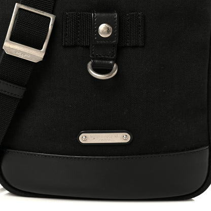 Canvas Rivington Race Pouch Black