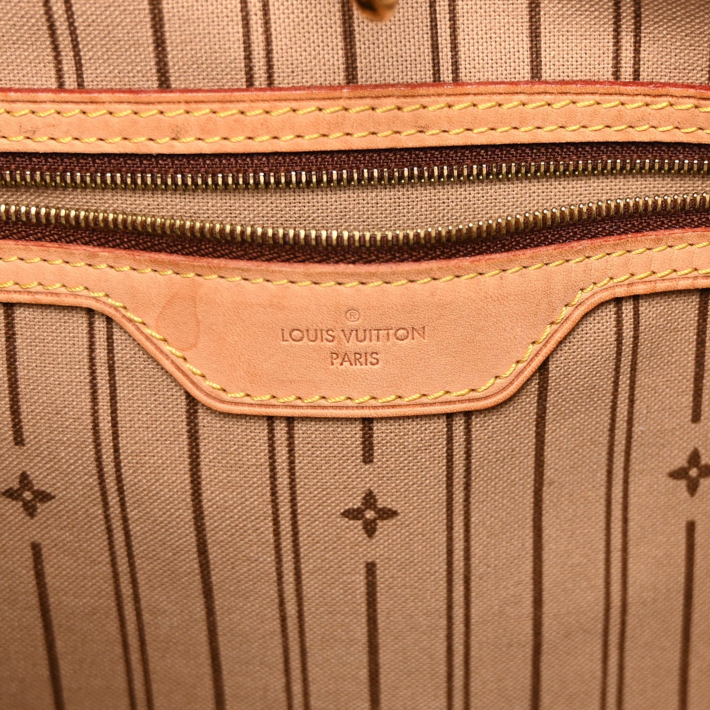 Monogram Delightful GM