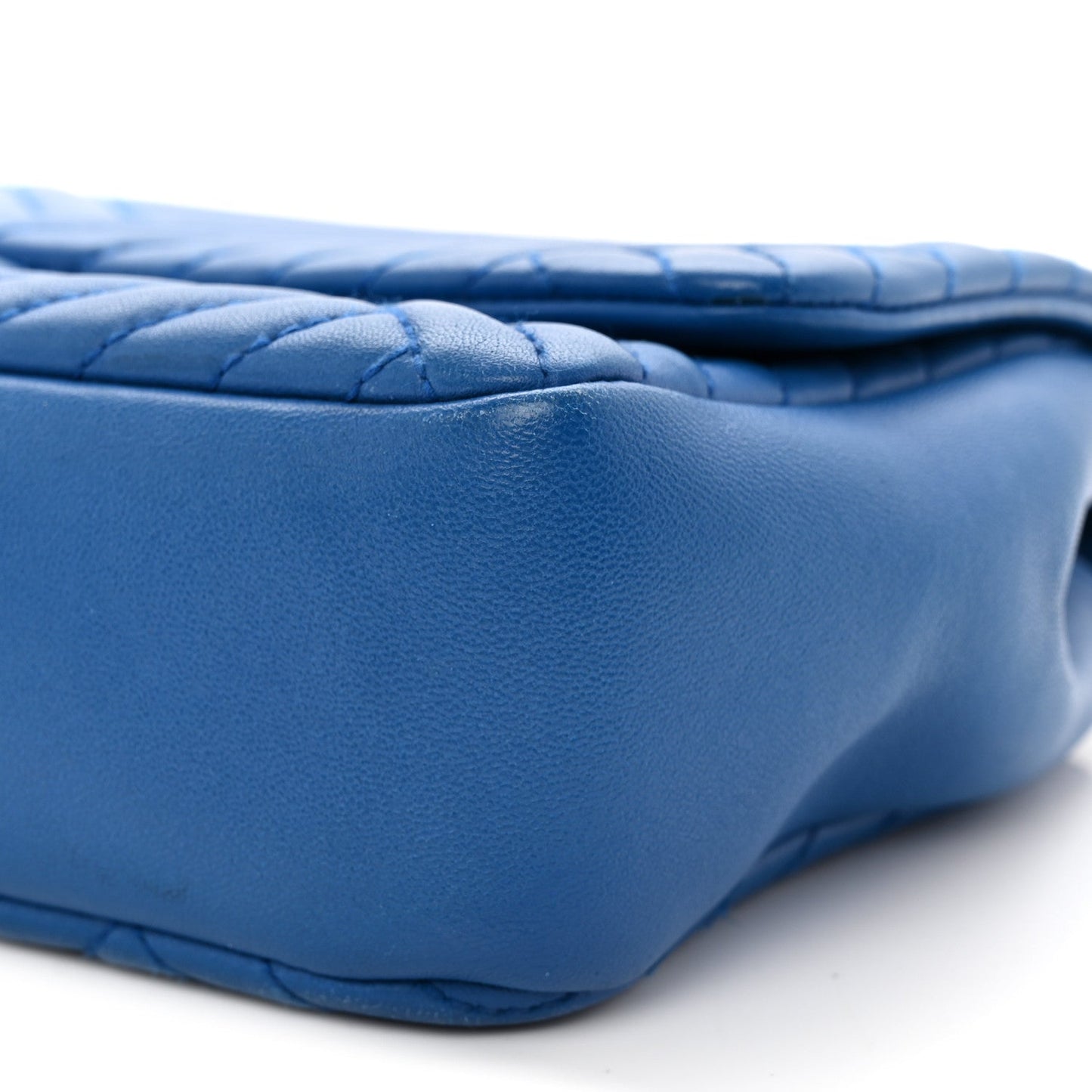 Lambskin Quilted Medium CC Crossing Flap Blue