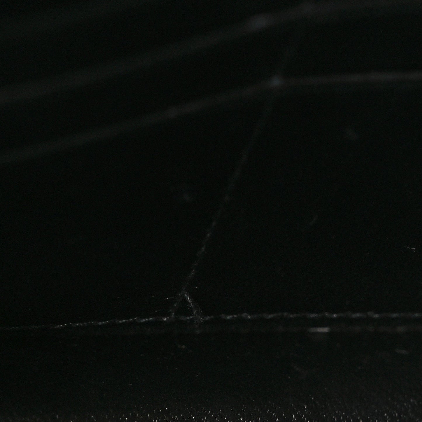 Shiny Calfskin Logo Crocodile Embossed Ville Wallet on Chain Black