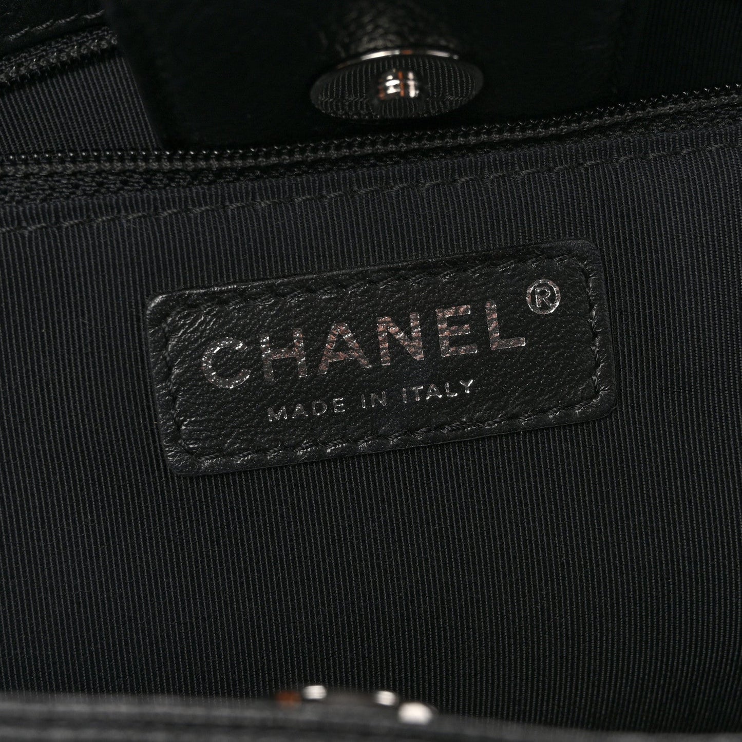 Calfskin Cerf Executive Shopper Tote Black
