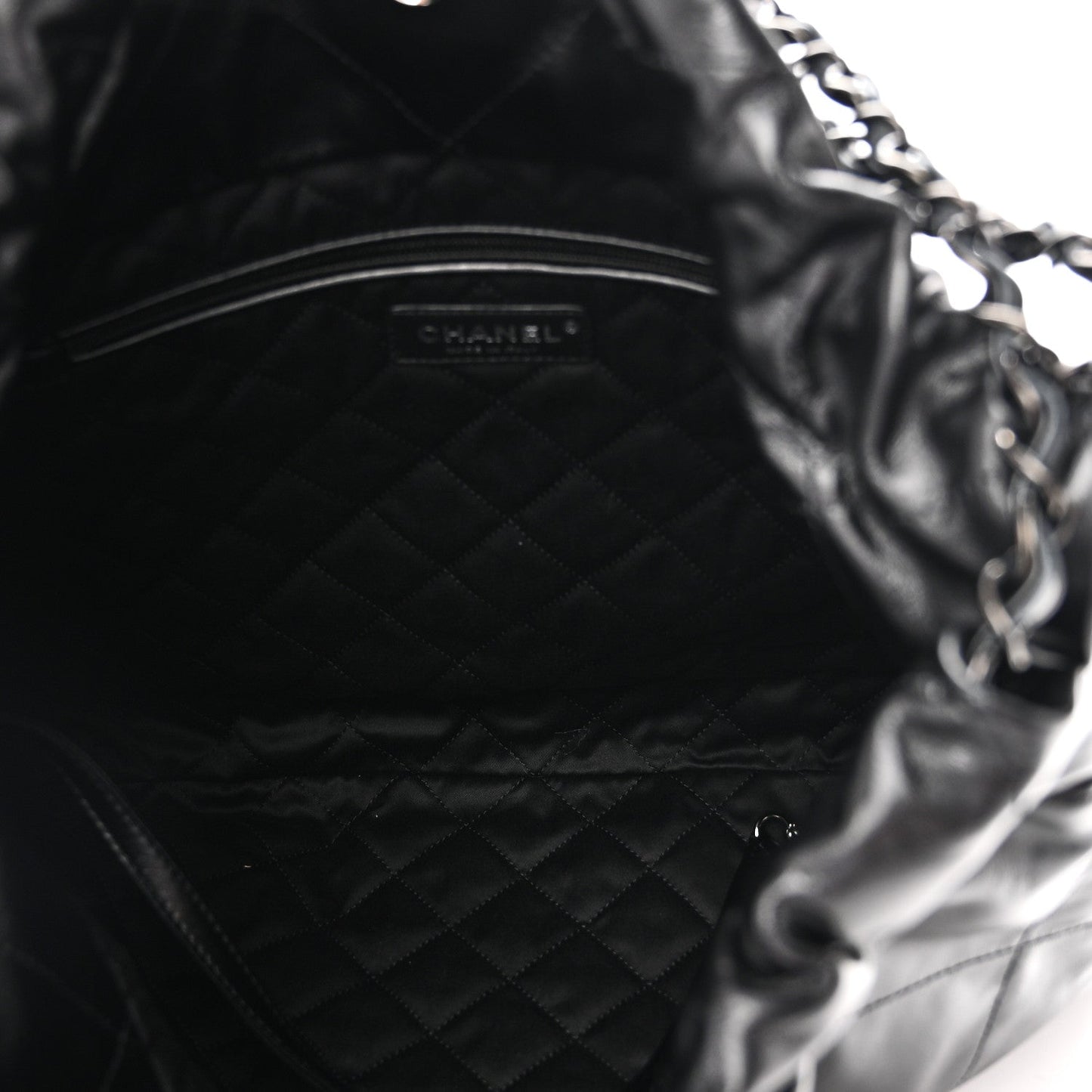 Shiny Calfskin Quilted Chanel 22 So Black