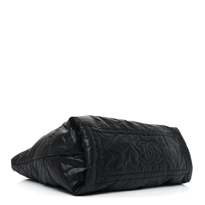 Lambskin Quilted Medium Coco Cocoon Reversible Tote Black