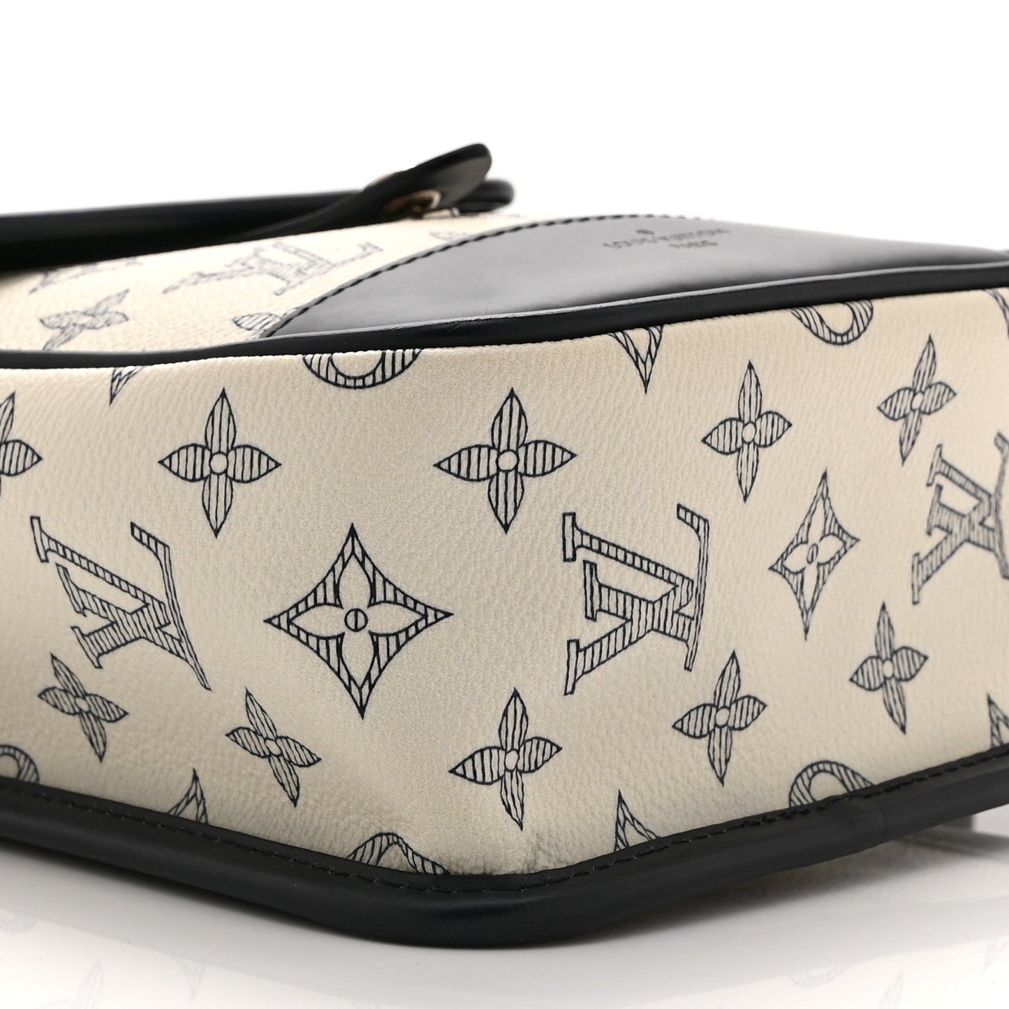 Savane Monogram Zebra Chapman Messenger BB White