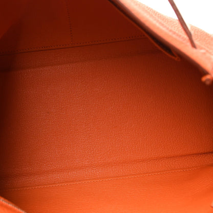 Togo Kelly Retourne 32 Orange