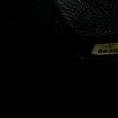 Caviar Quilted Medallion Tote Black