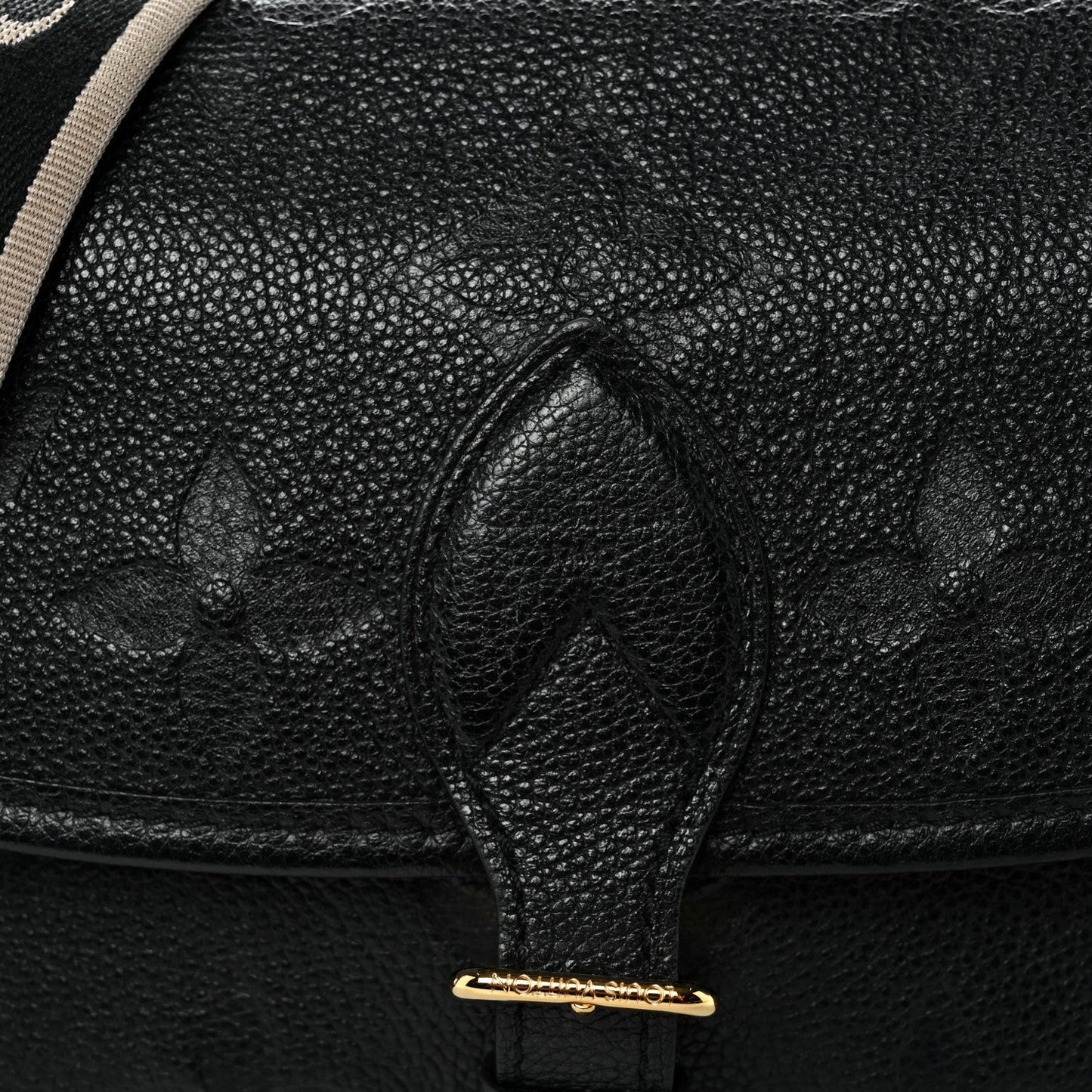 Empreinte Monogram Giant Diane Black