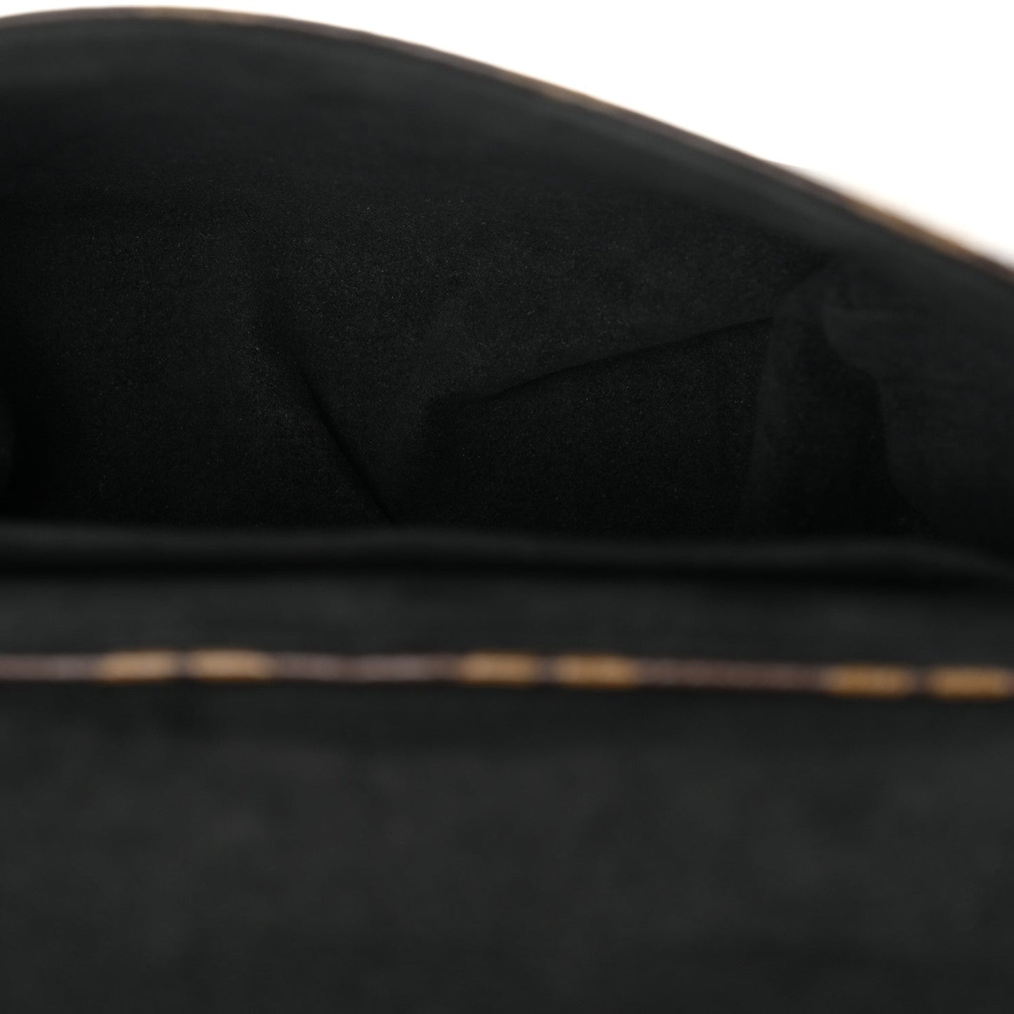 Monogram Locky BB Black