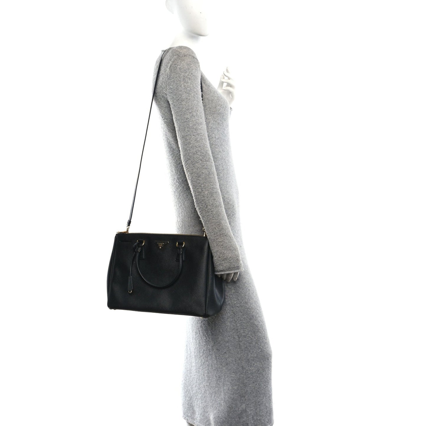 Saffiano Lux Large Galleria Double Zip Tote Black