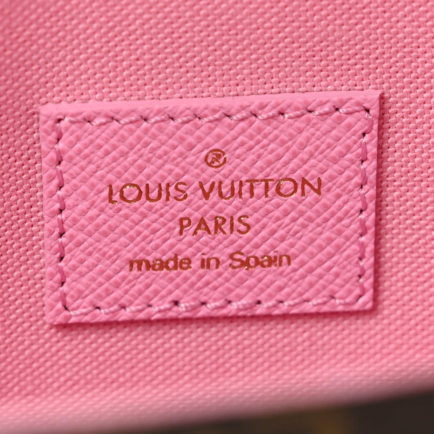 Monogram 2022 Christmas Animation Paris Pochette Felicie Chain Wallet Pink