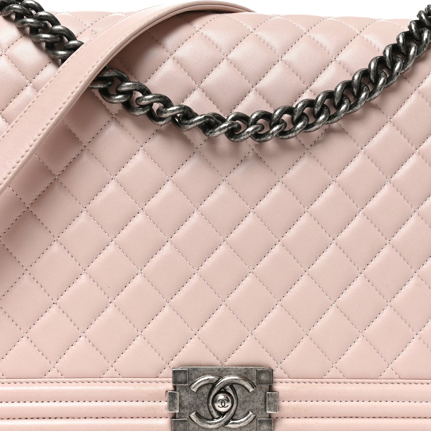 Lambskin Quilted Large Boy Flap Light Pink