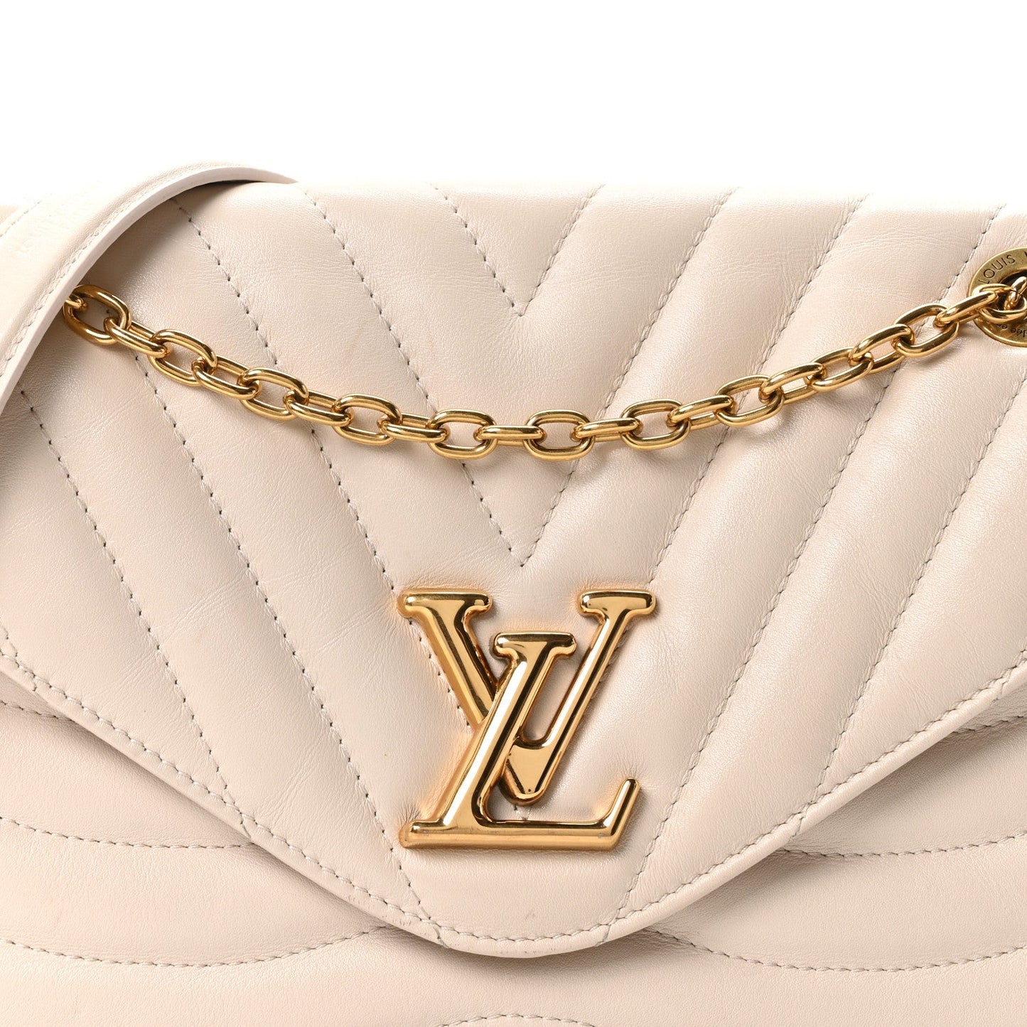 Calfskin New Wave Chain Bag MM NM Ivory