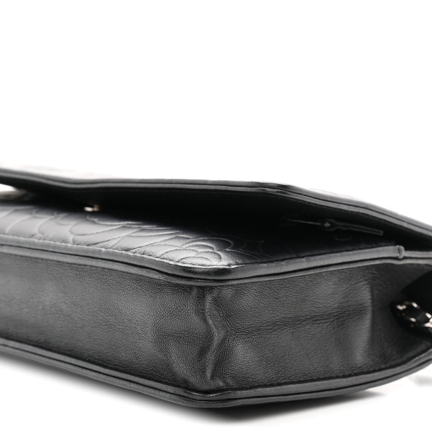 Lambskin Camellia Embossed Wallet On Chain WOC Black