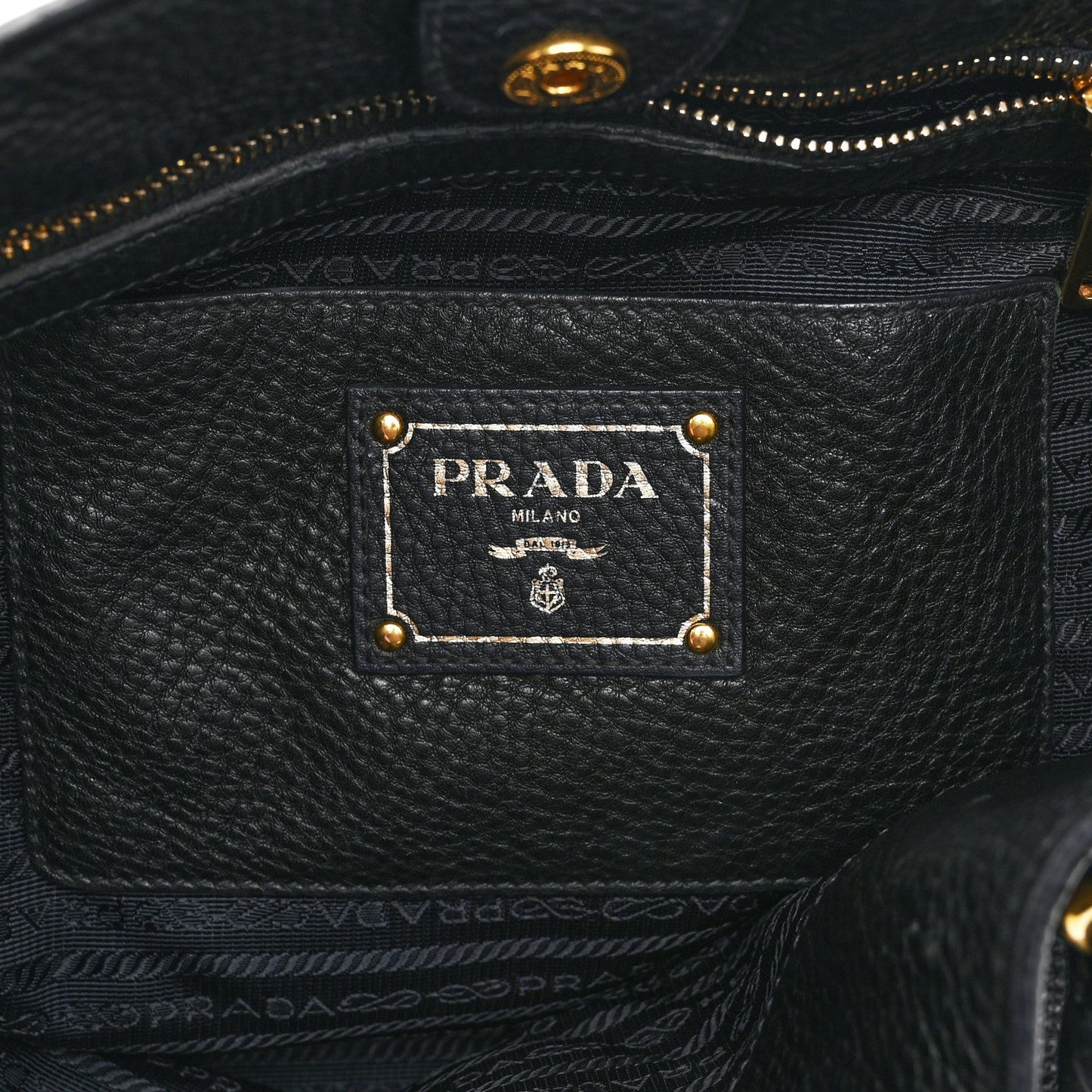 Vitello Daino Tote Black