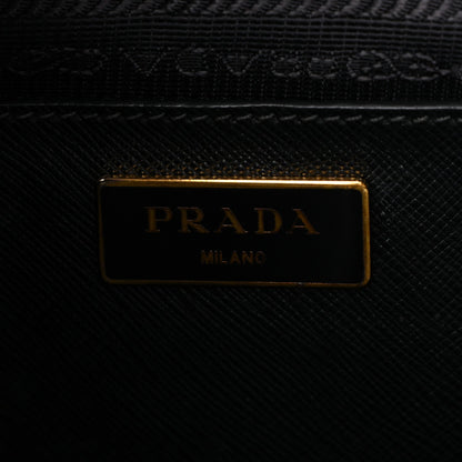 Saffiano Medium Galleria Double Zip Tote Black