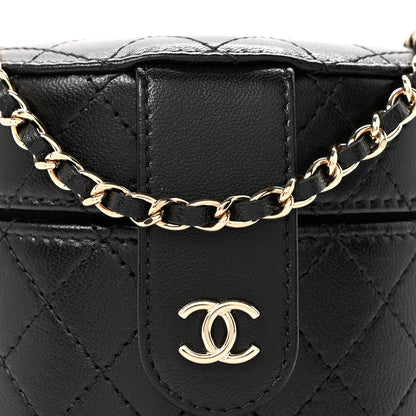 Lambskin Quilted Mini Round Vanity Case With Chain Black