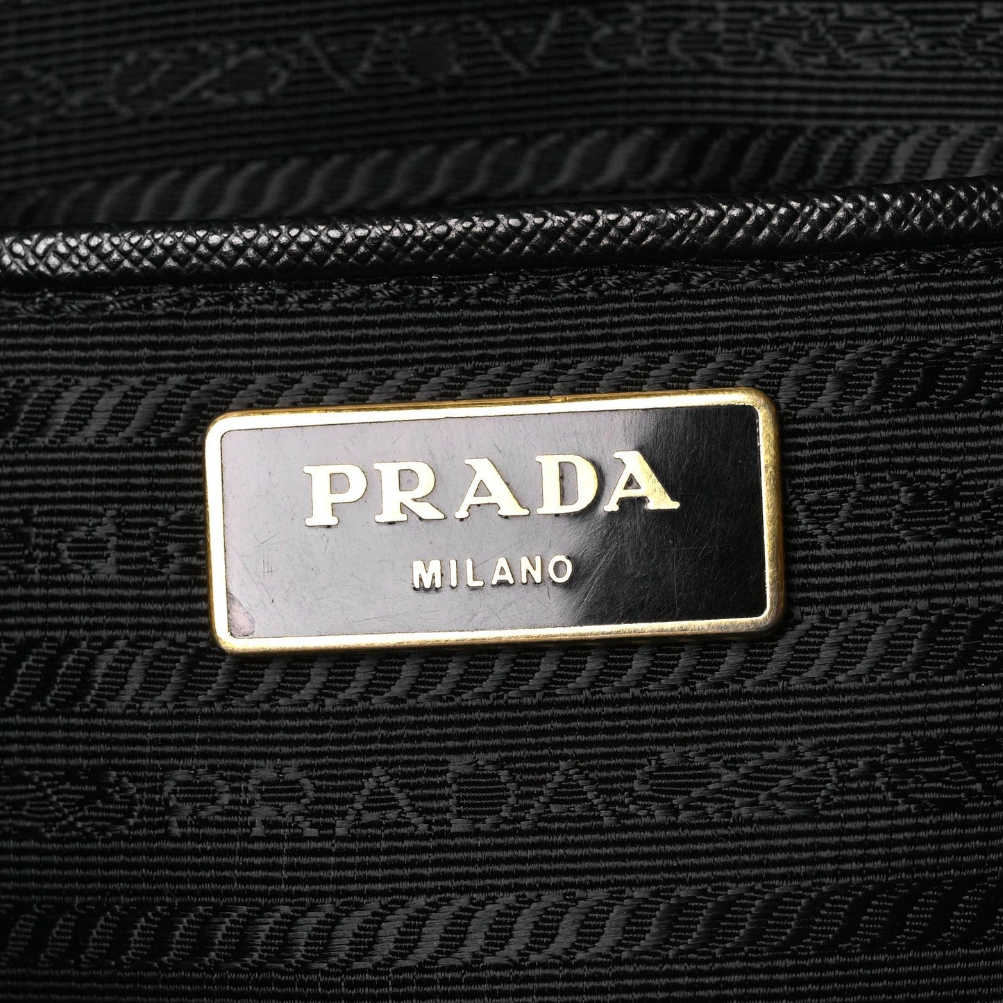 Saffiano Large Galleria Double Zip Tote Black