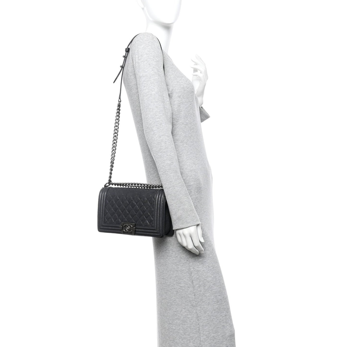 Caviar Quilted Medium Boy Flap Charcoal