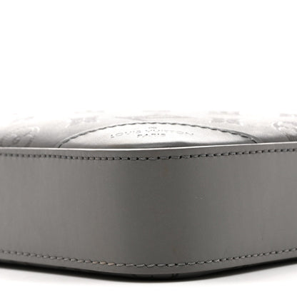 Calfskin Monogram Shadow Trio Messenger Anthracite Gray