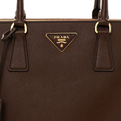 Saffiano Lux Large Galleria Double Zip Tote Cacao