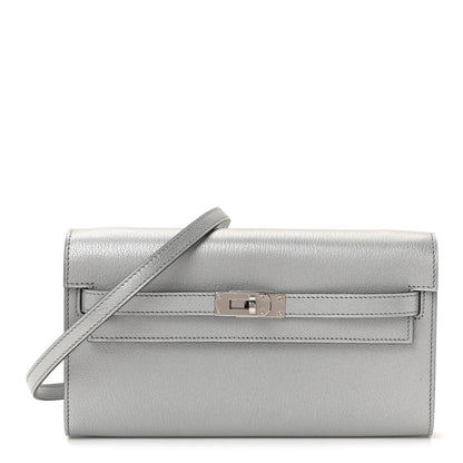 Metallic Chevre Chamkilight Kelly Wallet To Go Argent