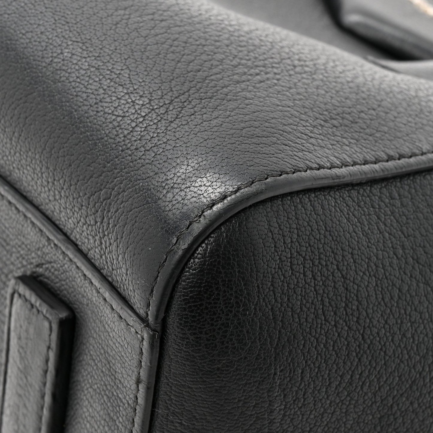 Sugar Goatskin Small Antigona Black