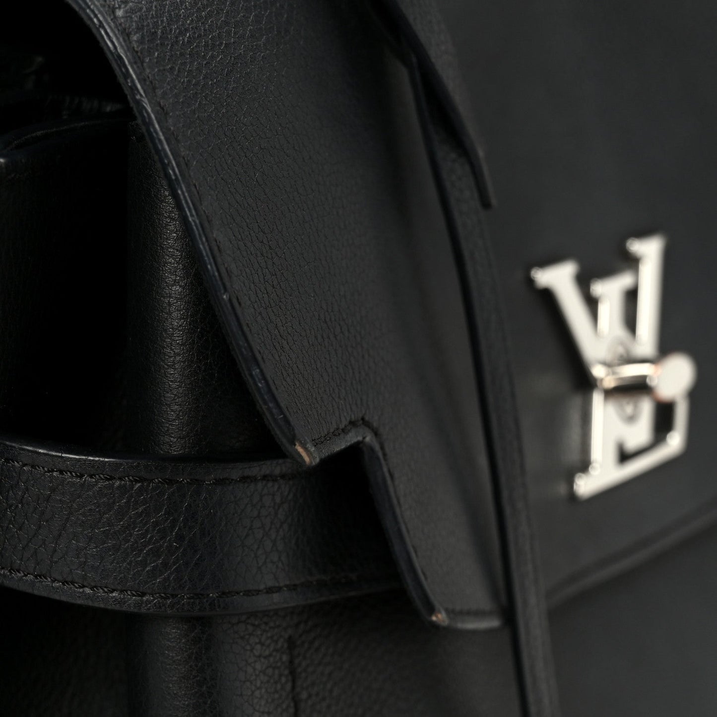Soft Calfskin My Lockme Top Handle Black