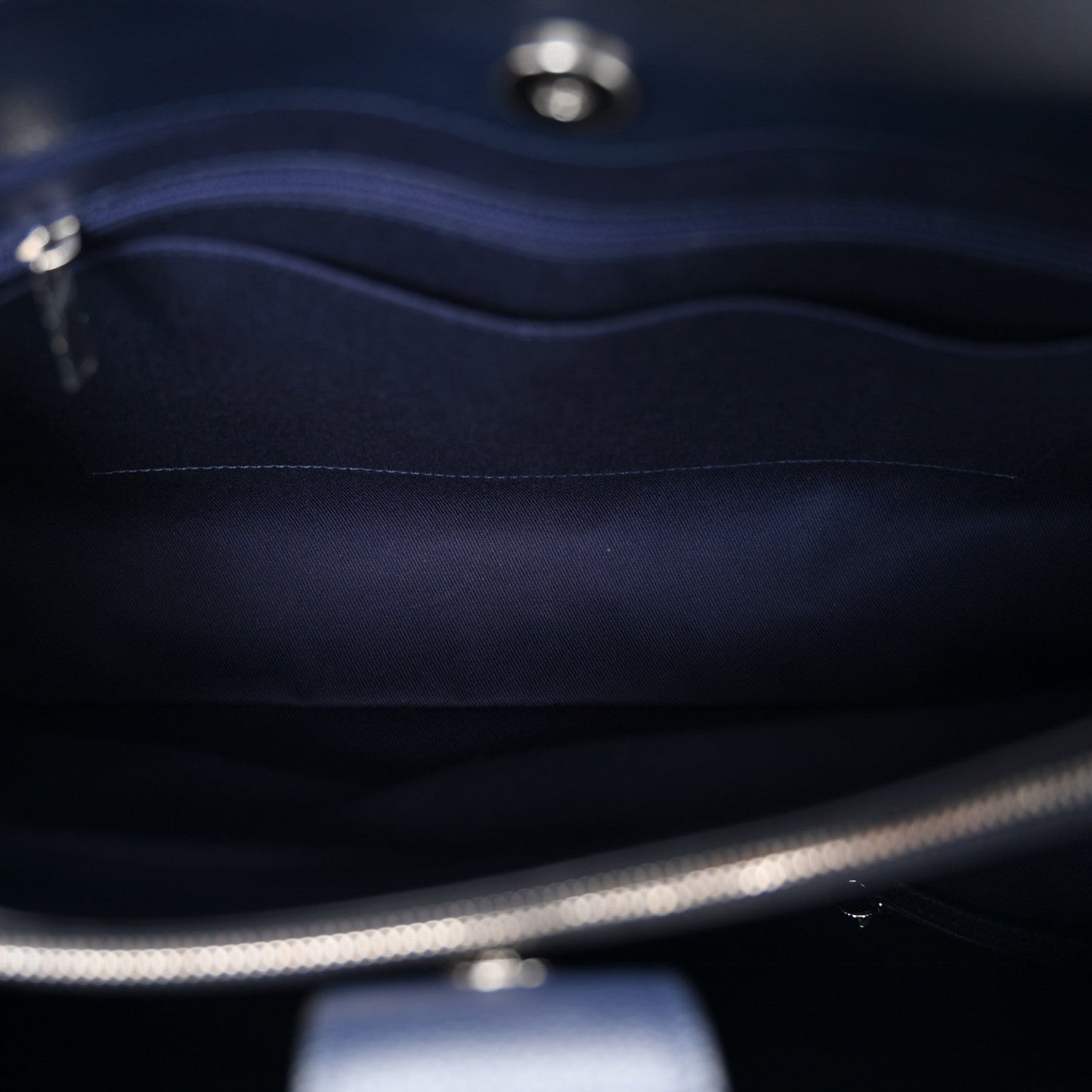 Grained Calfskin Medium Neo Executive Shopper Tote Dark Blue
