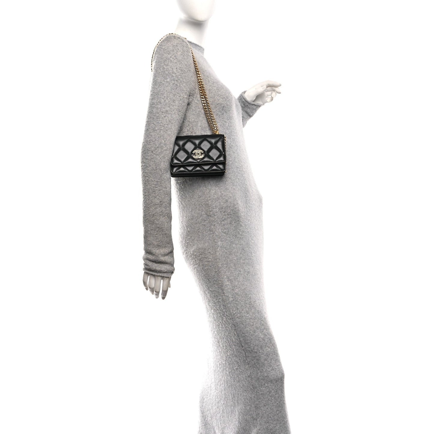 Lambskin Enamel Quilted Pending CC Clutch With Chain Black
