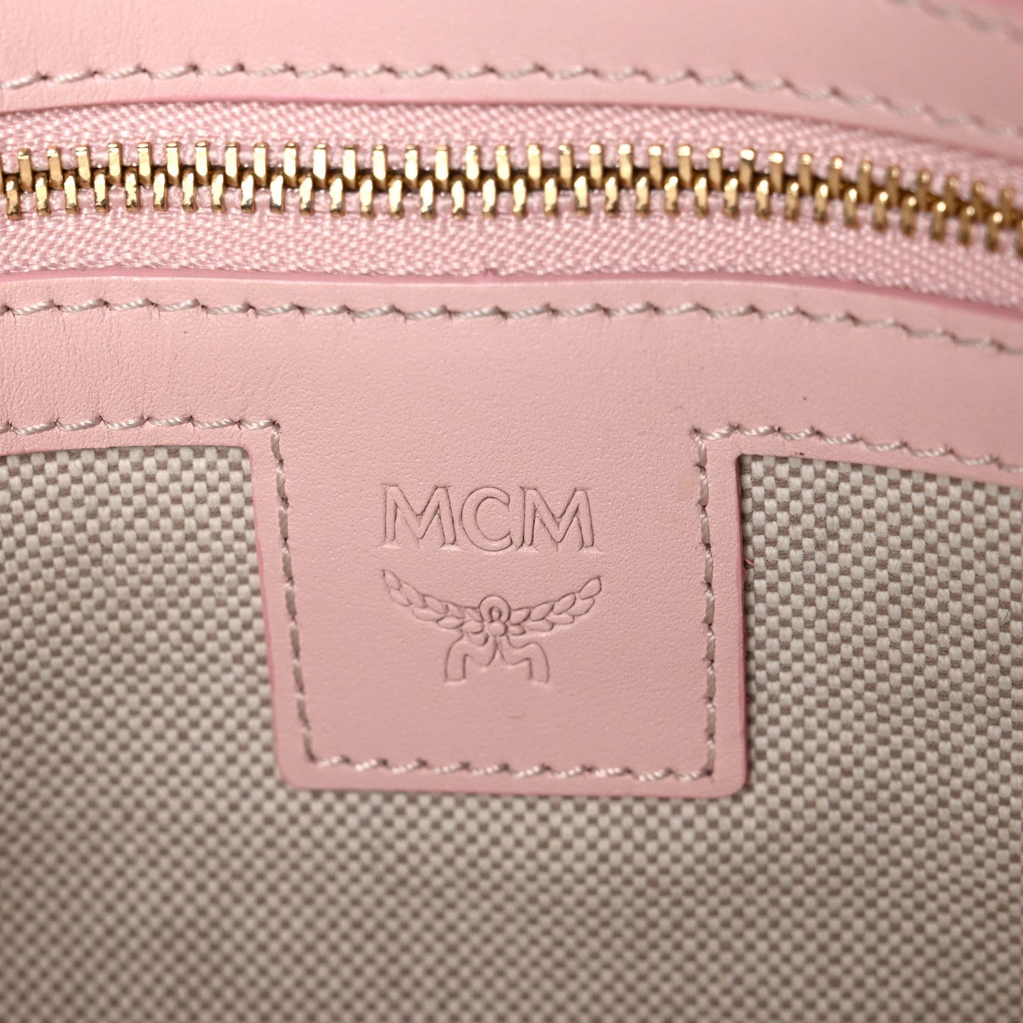 Visetos Medium Crossbody Pouch Soft Pink