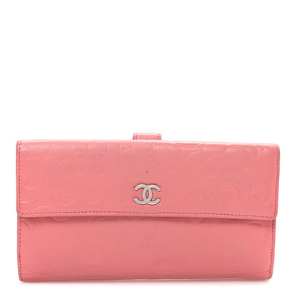 Lambskin Camellia Embossed Large Brilliant Flap Wallet Pink