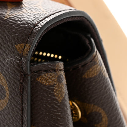 Monogram Cluny MM Papyrus Creme