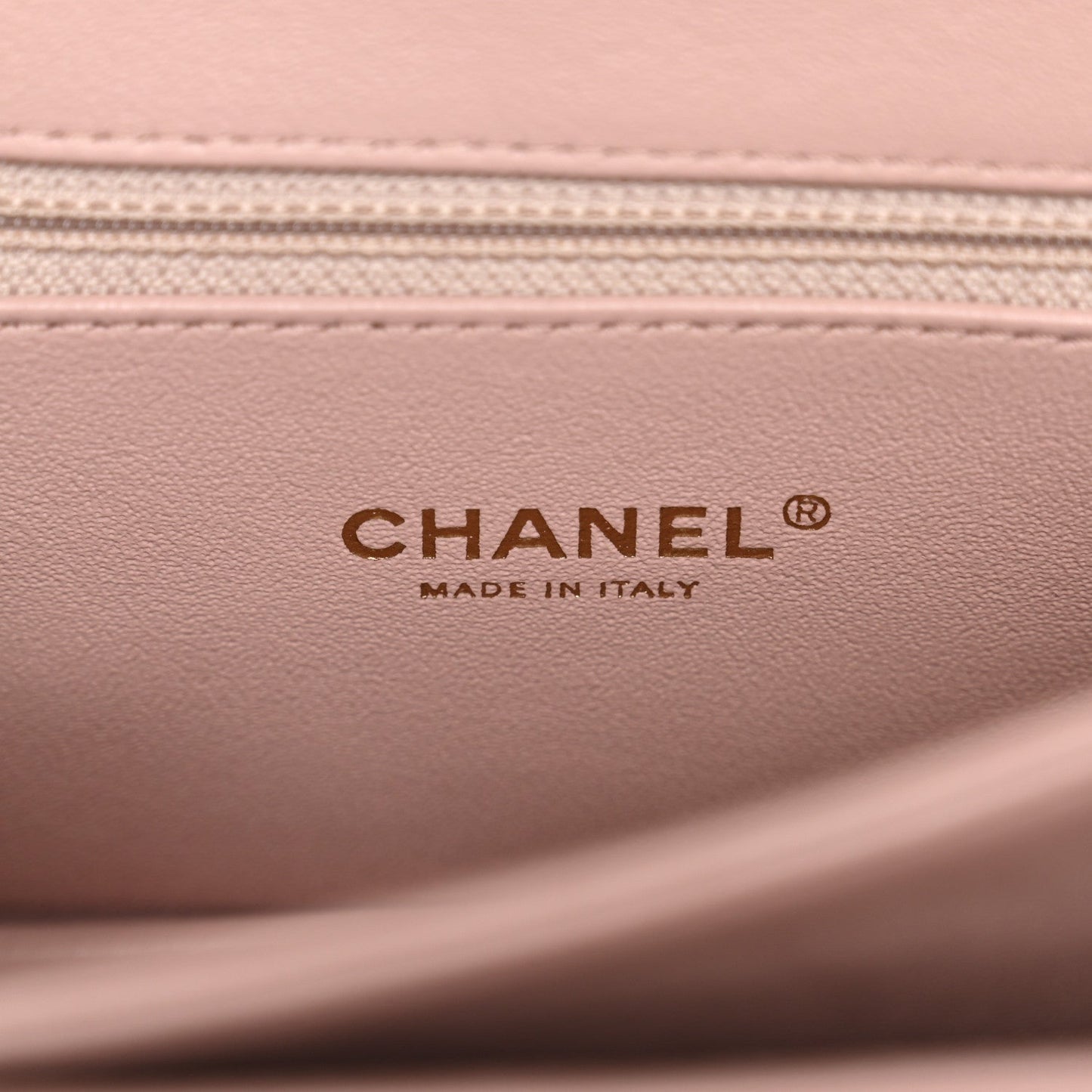 Sheepskin Quilted Beauty Lock Flap Pink