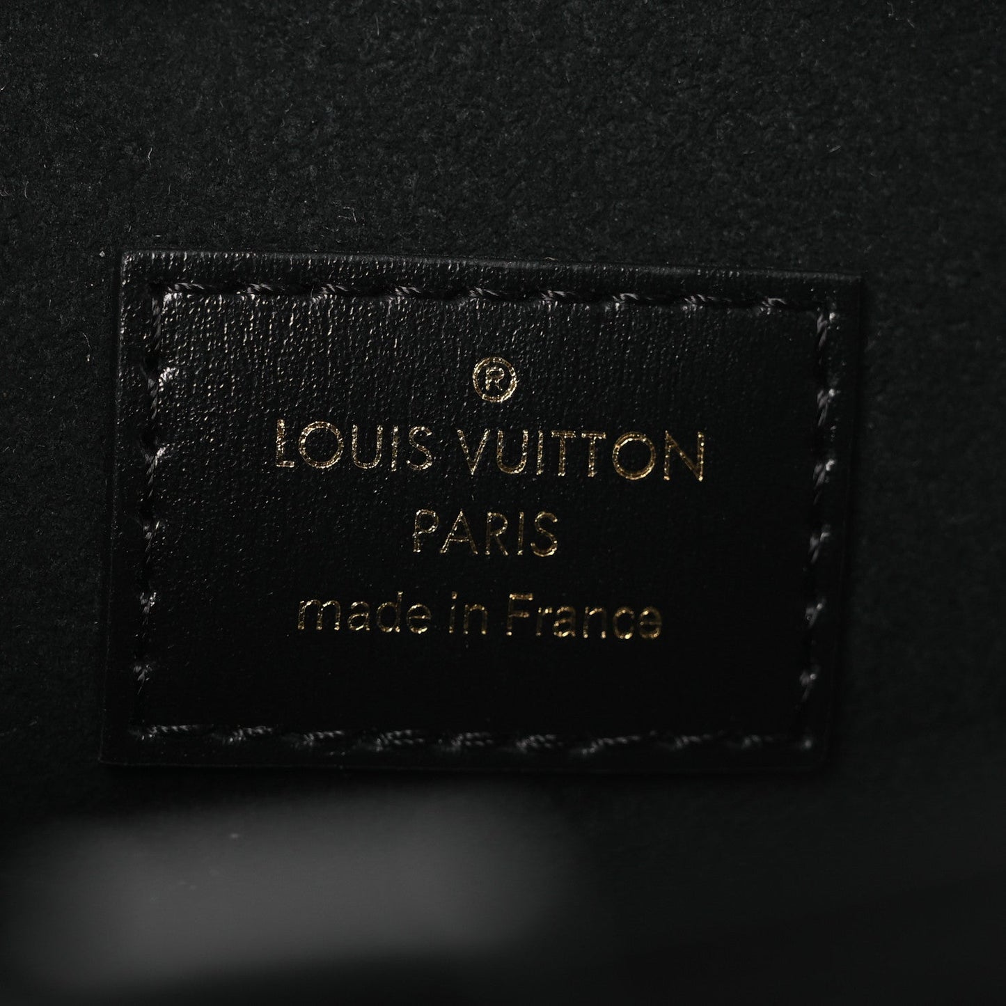 Reverse Monogram Noé Purse