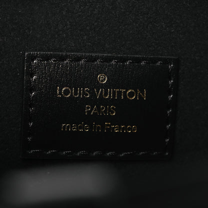 Reverse Monogram Noé Purse