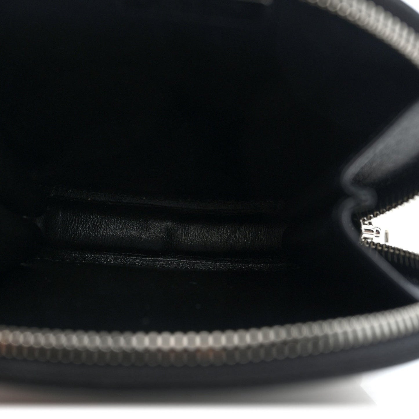 Spazzolato Round Chain Coin Crossbody Pouch  Black