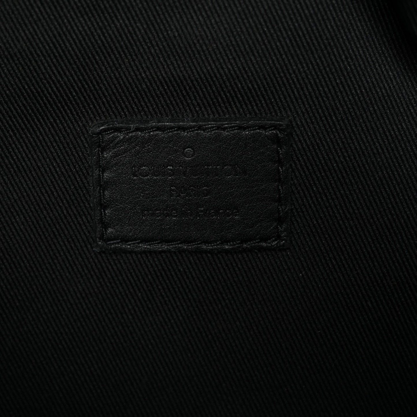 Calfskin Monogram Shadow Discovery Bumbag Black