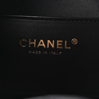 Caviar Quilted Medium Chanel 25 Handbag Black