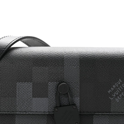 Damoflage Steamer Wearable Wallet Black