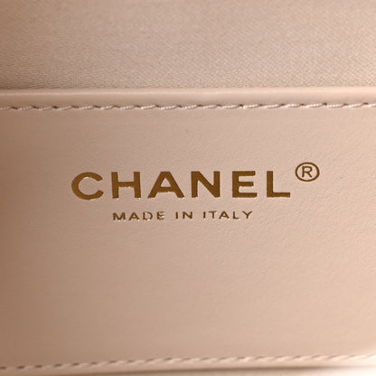 Caviar Quilted Medium Chanel 25 Handbag White