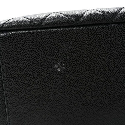 Caviar Quilted Grand Shopping Tote GST Black