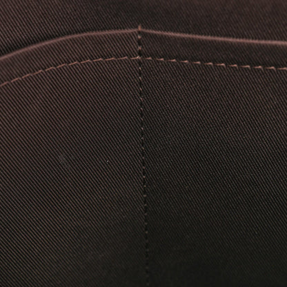 Monogram Cluny MM Papyrus Creme