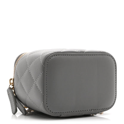 Lambskin Quilted Pearl Crush Mini Vanity Case With Chain Light Purple