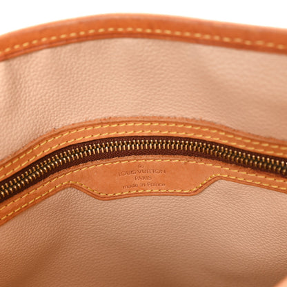 Monogram Petit Bucket 23