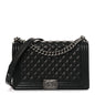 Caviar Quilted New Medium Boy Flap Black