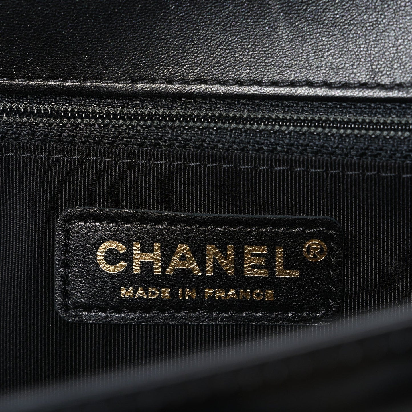 Iridescent Glazed Calfskin Quilted New Medium Boy Flap Black