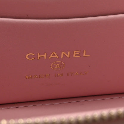Caviar Quilted Pearl Enamel Small Vanity Case With Chain Light Pink