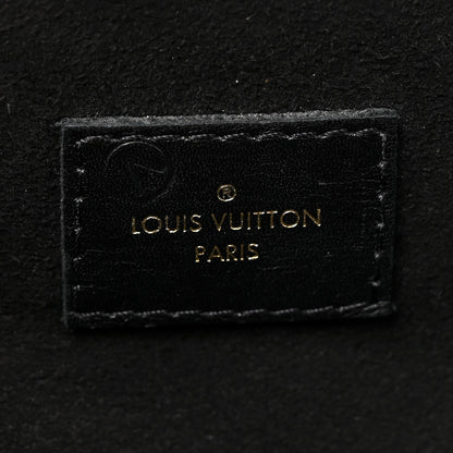 Reverse Monogram Pochette Metis
