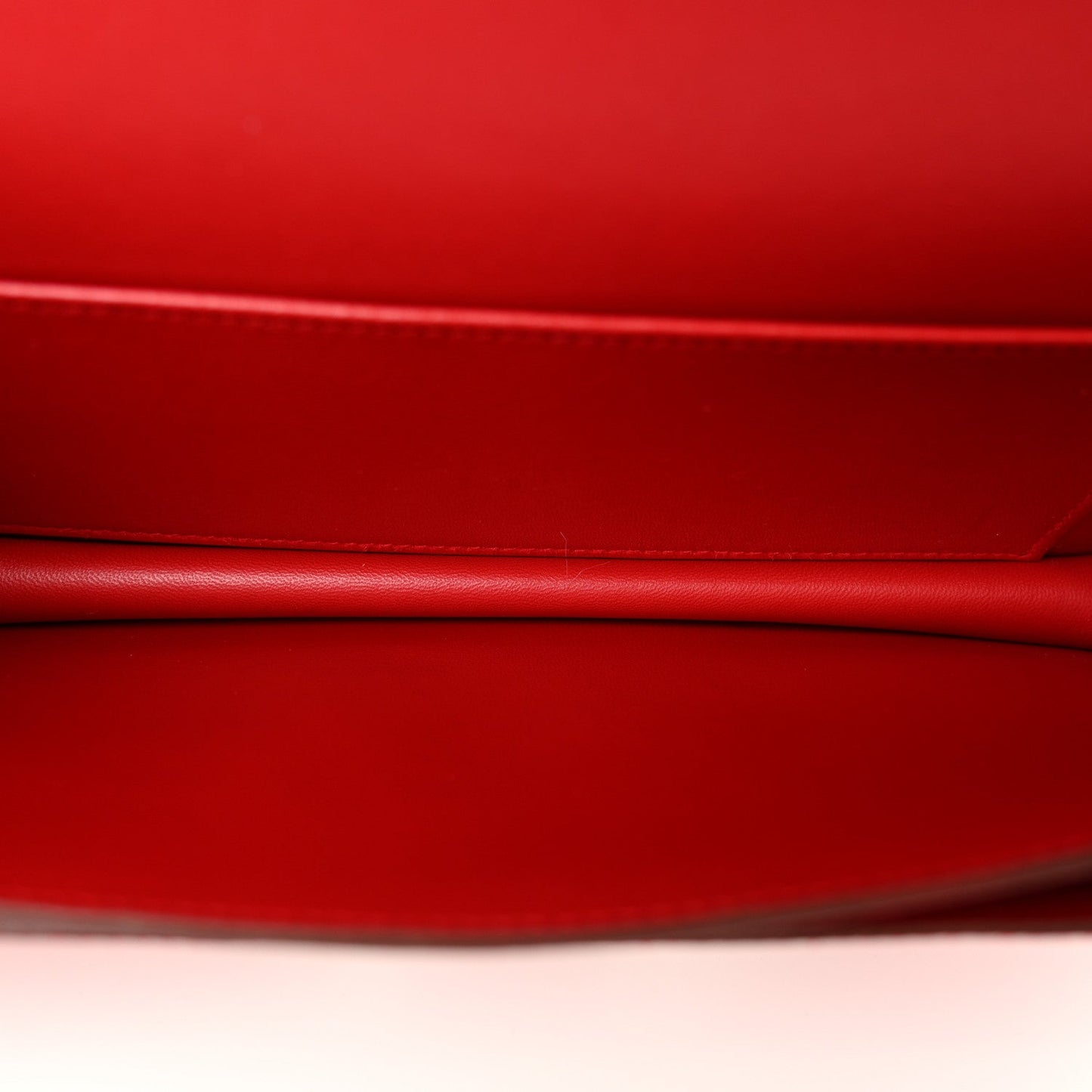 Epsom Constance Elan 25 Rouge Casaque