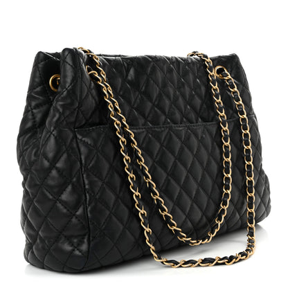 Lambskin Quilted Large Fluffy CC Shopping Tote Black